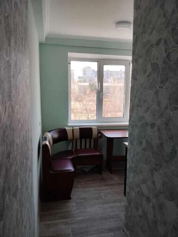 ‼️Продажа квартиры‼️

🏡Продам двухкомнатную квартиру🗺г. Харцызск днр юбилейный 24а, кооперативный дом

✅Этажность–5/5 жилого дома
✅Площадь–43.2 м2

✅В квартире сделан ремонт французский балкон, перекрыта крыша и отдельно козырек над балконом, новая варочная поверхность, установлен водонагревательный бак
✅Мебель и техника (варочная поверхность, духовой шкаф, холодильник, стиральная машина, микроволновая печь, бойлер) остаются
🧾Документы внесены в росреестр
✍️Можно под материнский капитал
🔥Собственник

💴Цена: 3🍋2 рублей
☎️+7(949) 659-09-50 Анастасия

Недвижимость днр - фотография - 6