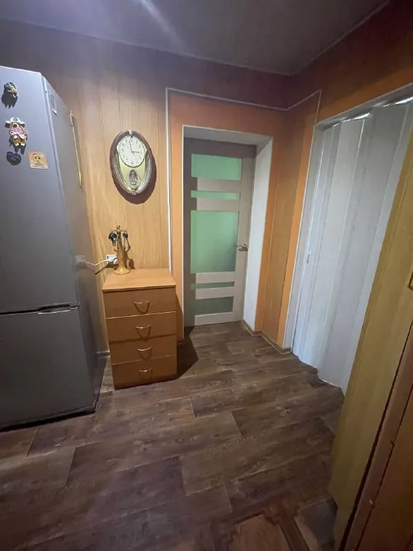 ‼️Продажа дома‼️

🏡Продается газифицированный дом
🗺Г. Харцызск днр
✅Ориентир: трест, район 5 школы, магазин

🏡Земельный участок–6 соток (приватизирован)
✅Площадь дома–61 м2+ пристройка к дому–31 м2

✅4 Жилые комнаты, 2 гостинные, 2 спальни, кухня, прихожая, санузел
✅Окна пластиковые, дом литой, утеплен, центральная канализация, водопровод, канализация - пластик
✅Колодец
Двор - бетон
Гараж
🧾Документы готовы
🔥Собственник

💴Цена: 7🍋400.000 рублей
Торг‼️
☎️+7(949) 404-51-48 Анастасия+
Вацап; tелеграм

📨Подписаться - фотография - 9