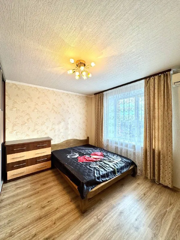 Продажа крупногабаритной двухкомнатной квартиры

🌇По проспекту гвардейский в куйбышевском районе г. Донецка (ор-р площадь бакинских комиссаров)📍

✅В квартире выполнен качественный ремонт с заменой всех коммуникаций.
✅Была произведена замена проводки!окна заменены в 2022 году.
✅Общая площадь 64кв. М.
✅Этаж 9/9.
❗️Полноценный тех. Этаж над квартирой. Крыша перекрыта!

✅. .. Round-image:url('//telegram. Org/img/emoji/40/f09fa5b7.png')">🥷охранная сигнализация.

Удачное месторасположение в спокойном микрорайоне. Вся инфраструктура в пешей доступности. ❗️

📑Документы готовы!прописанных нет!

💰Стоимость 6 800 000 рублей.
🔑Ключи в ан!показ в удобное для вас время!

📲☎️+79493375397

Подписаться | дать объявление - фотография - 3