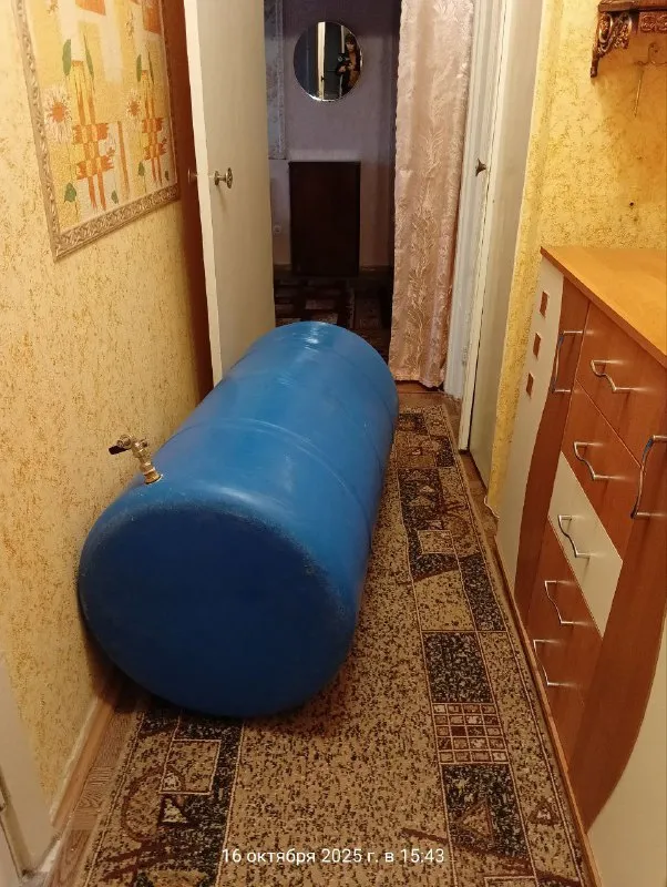 Аренда 2х комн. Квартиры на щетинина (ас щетинина, рынок, с/м геркулес молоко) – шикарное месторасположение. Комнаты раздельные. 6/9 этаж. Состояние чистое / простое – но все необходимое в наличии. Накопительный бак на 300л. Лоджия застеклена. Цена 18 000руб. + залог + комиссия. Ан анна +7 949 470 04 83 (феникс), +7 949 796 89 69 (миранда). - фотография - 9