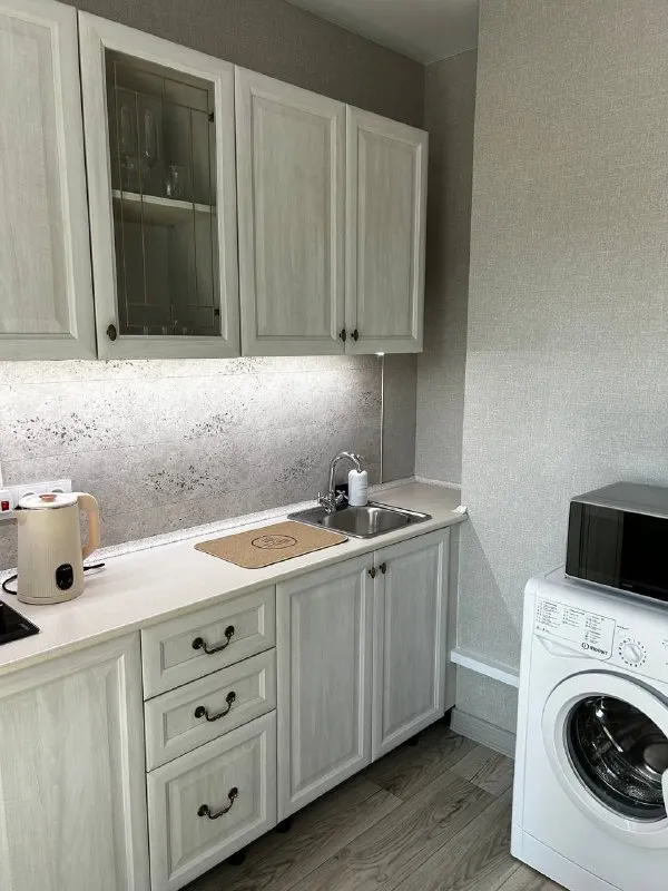 Сдам посуточно квартиры
🌇Макеевка, м-н зелёный📍
🏡1К. Квартира, 🛌 3 спальных места.
💦 Вода по графику.
💰 Цена 6000 ₽
🏡1К. Квартира
🛌4 Спальных места
💦Вода круглосуточно.
💰 Цена 7000 ₽
👍Уютные, чистые, теплые квартиры, после ремонта. - фотография - 7