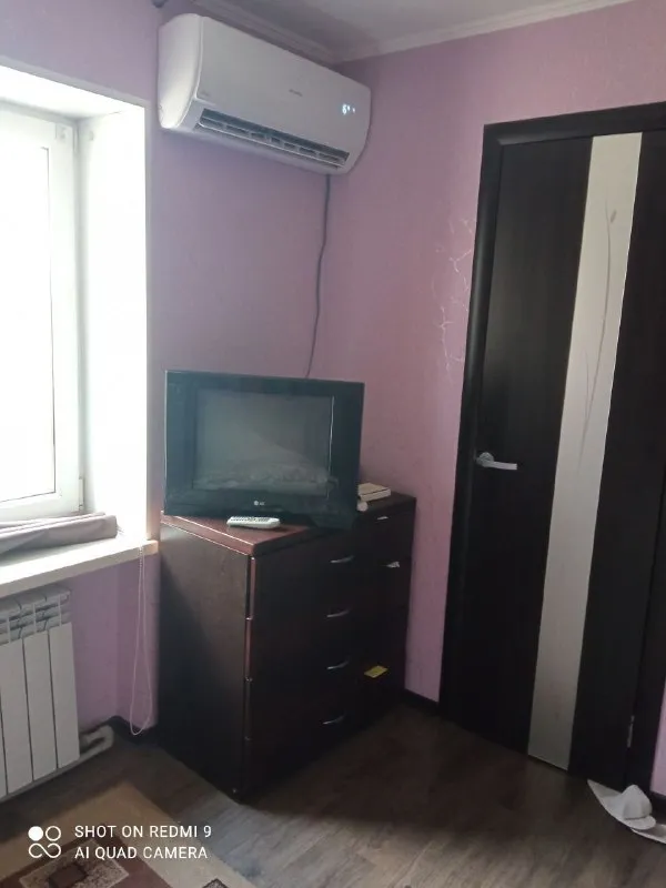 Посуточно 2-х комн. Квартира

🌇Центр прибытия в город донецк, южный автовокзал. Цирк оцкб📍

✅С ремонтом мебелью и бытовой техникой полностью укомплектована!!!💯
✅Все что вам понадобиться все есть!!!💯 тв плазма домашний кинотеатр холодильник машинка автомат духовой шкаф электрический чайник микроволновая печь кондиционер 4 спальных места вода горячая интернет wi-fi.
👍Отличное месторасположение дома рядом вся инфраструктура супермаркет банк остановки общественного транспорта парк щербакова оцкб!!!

💰Цена 3000 ₽

💐 Буду рада вас встретить!!!
📲☎️+79494307494 Хозяйка

Подписаться | дать объявление - фотография - 2