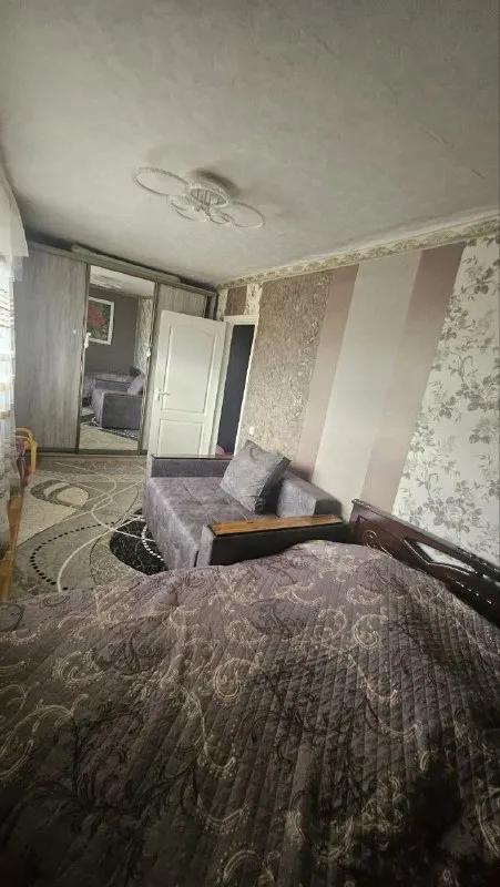 ‼️Продажа квартиры‼️
🏡Продаётся 2-двухкомнатная квартира г. Донецк днр
Киевский р-н улица щорса 59
✅Этажность–5/5 жилого дома
✅Отопление в квартире и на чердаке поменяли на пластиковые трубы
Шифер меняли год назад
✅Утеплён потолок с крыши
Вода круглосуточно
💦Стоит накопительный бак на 1.000 литров
✅Все водопроводные трубы заменены на пластиковые, поменян стояк до 1 этажа
✅Рядом школа, детский садик, больница, магазины, парк кованых фигур
🔥Собственник
💴Цена: 3🍋800.000 рублей
☎️+7(949) 465-07-93
Недвижимость днр - фотография - 5