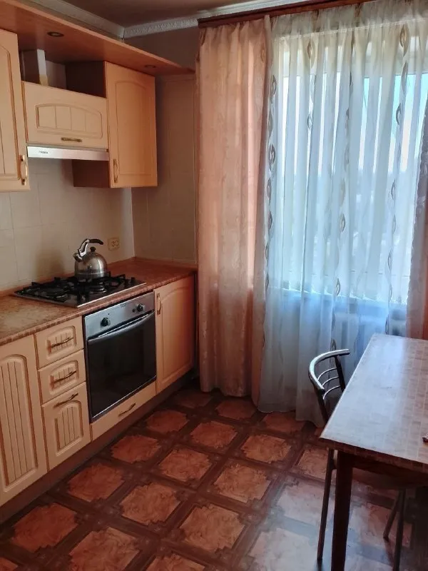 ‼️Продажа квартиры‼️

🏡Продам комнатную квартиру от собственника г. Харцызск днр
Квартира расположена в центре города, напротив д/с « радуга»

✅Этажность–7/9 жилого дома
✅Общая площадь–68.3 м2

✅Квартира угловая
Комнаты раздельные, светлые окна, трубы пластиковые
🔥Собственник

📲Все вопросы по телефону;
☎️+7(949) 387-14-26

📨Подписаться - фотография - 6