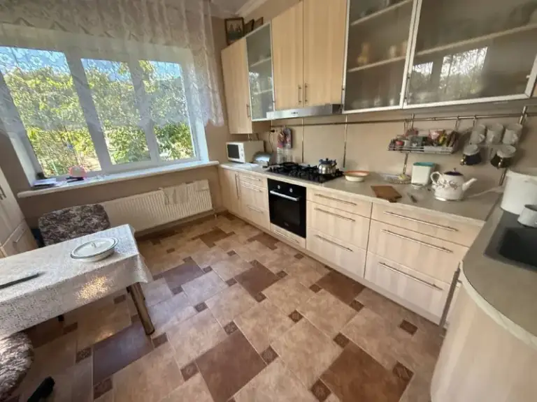 Продажа частного 🏡 дома

🌇Донецк, калининский район рядом калининский рынок, бул. Шевченко ул. Цусимская  📍

🔹Площадь дома 150 кв.
🔹Участок 8 соток
🔹Фундамент дома усиленный
🔹Теплый пол
🔹Газовый котел
🔹В доме не требуется ремонт
🔹Отлично развита инфраструктура

💰Цена: 13.000.000 млн рублей

👀Показ дома 🏡 в любое время - ключи 🔑 в агентстве
📲☎️ +79490370636

Подписаться  |  дать объявление - фотография - 7