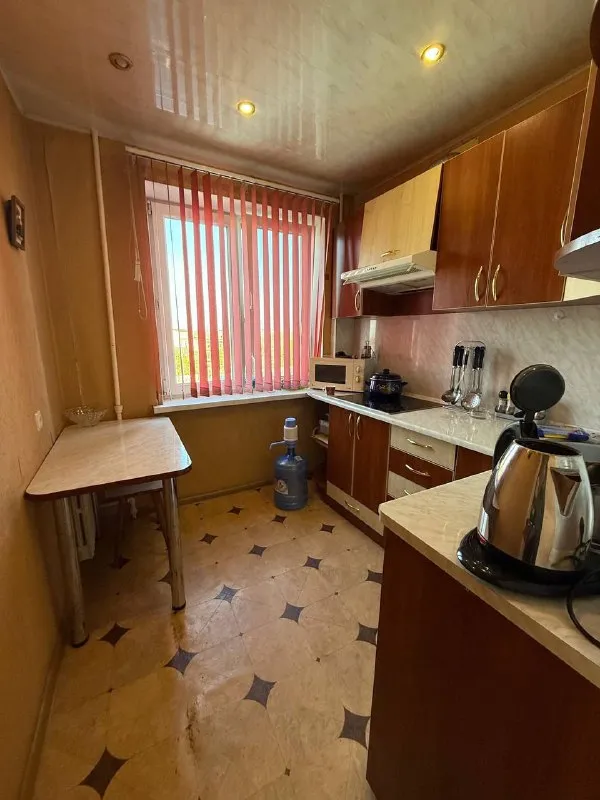 Продам 1 комнатную квартиру

🌇Куйбышевский район, улица куйбышева, стоматология, авторынок. 📍

✅6/14 Эт.
✅Ремонт 2012 года с заменой всех коммуникаций.
🎁Продажа с мебелью и техникой. Огромная лоджия.

💰Цена 2.5 млн рублей.
📑Документы готовы

📲☎️+79494707442 Или telegram

Оплата услуг риелтора по факту заселения! Ехать в офис и вносить оплату до просмотра не надо❗

Подписаться | дать объявление - фотография - 8