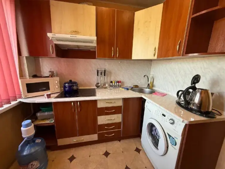 Продам 1 комнатную квартиру

🌇Куйбышевский район, улица куйбышева, стоматология, авторынок. 📍

✅6/14 Эт.
✅Ремонт 2012 года с заменой всех коммуникаций.
🎁Продажа с мебелью и техникой. Огромная лоджия.

💰Цена 2.5 млн рублей.
📑Документы готовы

📲☎️+79494707442 Или telegram

Оплата услуг риелтора по факту заселения! Ехать в офис и вносить оплату до просмотра не надо❗

Подписаться | дать объявление - фотография - 9