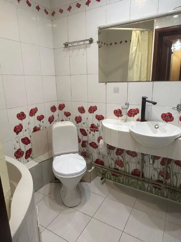 Продажа 3 комнатной квартиры
🌇Ленинский р-н, ул. Скляренко📍
✅Квартира с ремонтом
💦Вода круглосуточно💦
✅Площадь 55,2
✅3 Этаж из 9
👍Отличное состояние
Капитальный ремонт🛠️
Заходи и живи❗️ - фотография - 8
