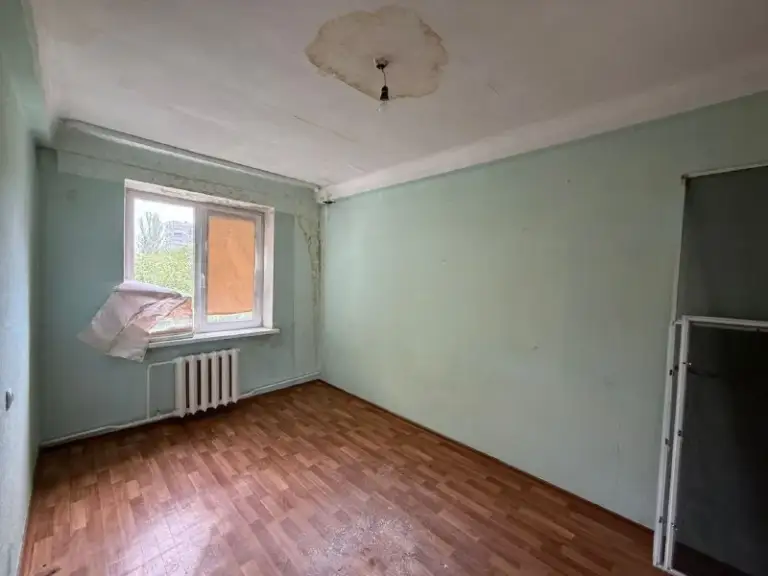 Аренда 2х комнатной квартиры

🌇Донецк на ул. Содружества (текстильщик). 📍

✅5/5 Этажного (крыша починена, не течет).
✅Квартира пустая.  

💰Цена - 13 000 руб.

📲☎️+7 949 470 04 83 (Феникс),
📲☎️+7 949 796 89 69 (Миранда)
Ан анна

Подписаться | дать объявление - фотография - 3