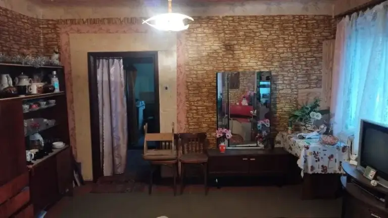 ‼️Продажа дома‼️
🏡Продаётся дом г. Донецк днр
Петровский район
✅Общая площадь дома 82 м2
✅Жилая–67 м2
🏡Участок–9.5 соток земли
🔥Собственник
💴Цена: 2🍋200.000 рублей
☎️+7(949) 458-77-92
📨Подписаться - фотография - 5