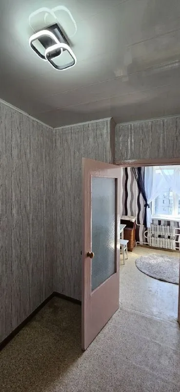 ‼️Продажа квартиры‼️

🏡Продаётся однокомнатная квартира г. Донецк днр
Кировский р-н, мкр. Текстильщик
Ул. Петровского 103

✅Этажность–9/9 жилого дома

✅Общая площадь–37 м2
✅Жилая–18 м2
✅Кухня–9 м2

✅Есть парковка возле дома рядом рынок, магазины, остановка общественного транспорта
📃Документы готовы
🔥Собственник

💴Цена: 2🍋700.000 рублей
☎️+7(949) 315-31-67

Недвижимость днр - фотография - 6