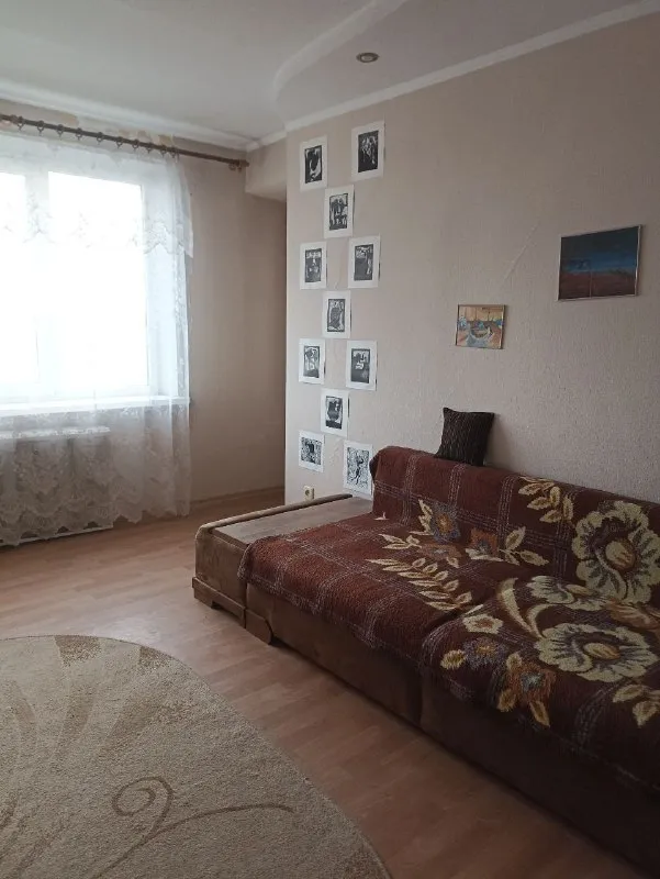 Сдается 2 комнатная квартира

🌇Донецк, куйбышевский район,
Ш/у октябрьское ( кинотеатр аврора) 📍

❗️Только ответственным людям, без в/п.
✅Долгое время никто не проживал.
💦Вода по графику
✅Лифт работает, подъезд закрываетсят
🚘Место для машины во дворе есть, транспорт на жд вокзал ходит
🛍Рынок небольшой, магазины аптека в шаговой доступности.

💰Цена 10 тыс. Руб + ком. Услуги

📲☎️+79493312393

Подписаться | дать объявление - фотография - 2