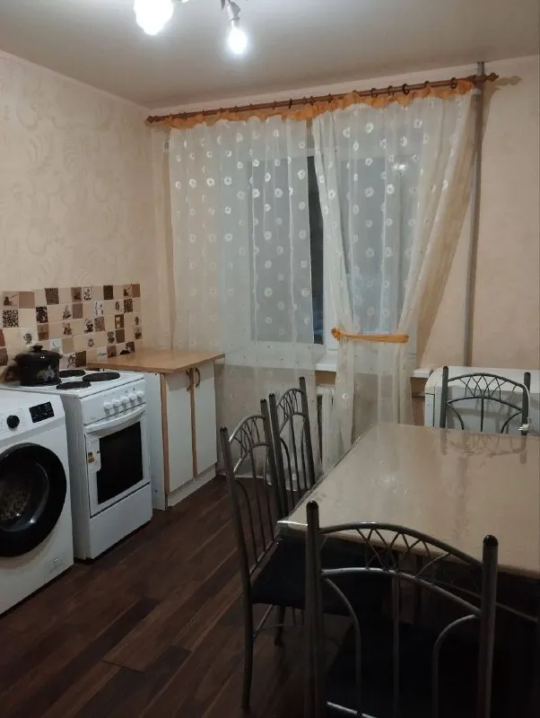 Сдам 2 ком квартиру
Калининский район
Ильича 24
Рядом остановка грузия, мфц, мед институт
Этаж 1/14
Общая площадь 60м2
Дом с консьержем
Огромный балкон
Все необходимое в квартире есть
Фотографии реальные
Комнаты раздельные
30 000₽+Все коммунальные услуги
+79494113097 Алина
@As_01vva telegram - фотография - 4