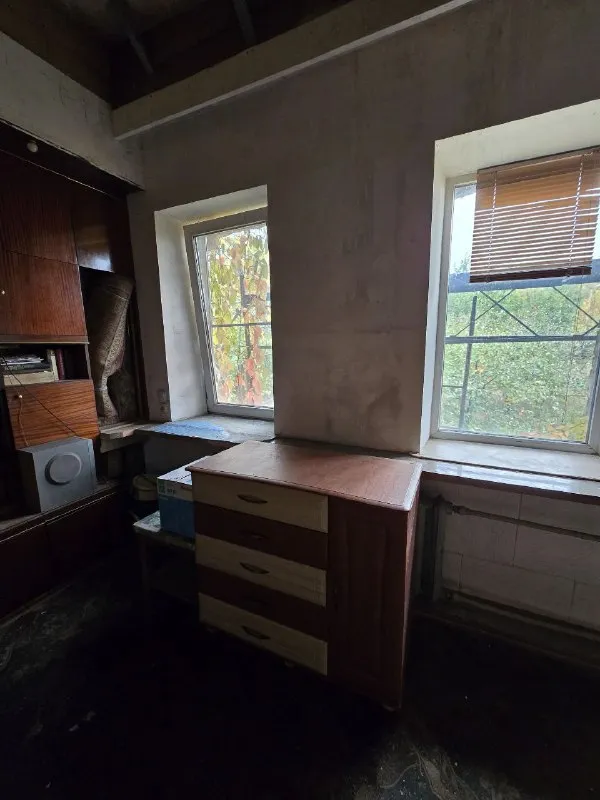 ‼️Продажа дома‼️

🏡Продаётся дом г. Донецк днр
🌇Куйбышевский район
🗺Ул. Югославская 6

✅Общая площадь дома 40 м2

🏡Участок 6 соток с виноградом, розами, плодовыми деревьями, асфальтированная широкая дорога
Окна пластиковые
✅В доме требуется ремонт крыши, местами подтикает
Газ и вода не заведены
✅Имеется твердотопливный котёл и камин
📃Документы готовы
🔥Собственник

💴Цена: 3🍋000.000 рублей
☎️+7(949) 071-77-70

📨Подписаться - фотография - 5