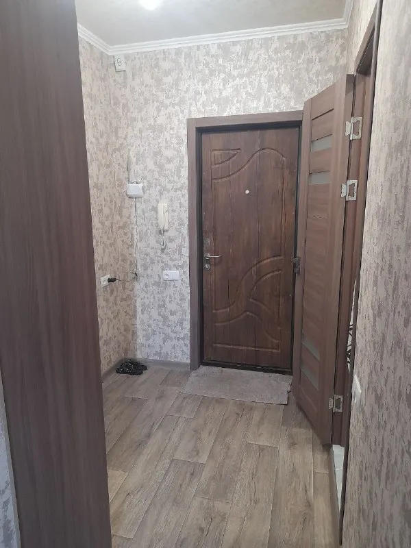 Сдам однокомнатную квартиру

🌆 Донецк, тихий петровский район, ул. Щипачево, амстор📍

✅4/9 Этаж
💦Вода по графику
📷Фото соответствует

💰Цена 20 000 р + ком-услуги.

📲☎️ + 7 (949) 36-77-907 Татьяна

Подписаться | дать объявление - фотография - 1