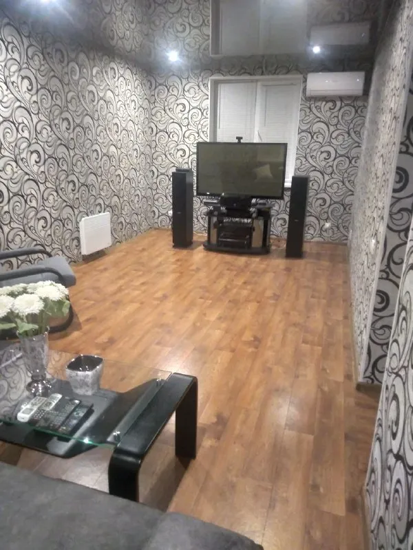 🏡Продаётся двухуровневая дача г. Макеевка днр
🗺Район жд вокзала, садовое общество снт

✅Общая площадь дома 90 м2
Дом снаружи полностью утеплён пеноплексом

✅Земельный участок 5.5 соток, с трёх сторон ограждён новым забором из профлиста и шифером
Два входа на участок и два въезда

✅Во дворе имеется вольер на две собаки
Есть молодой сад из фруктовых деревьев
✅Окна пластиковые
Вода всегда, заведена как в дом, так и во двор
Канализация септик
✅В доме есть всё для комфортного проживания как летом, так и зимой
✅Сделан ремонт с полной заменой всех коммуникаций
✅Установлен кондиционер, отопление электрическое (конвектора)
🔥Собственник

💴Цена: 5🍋300.000 рублей
☎️+7(949) 429-25-03

📨Подписаться - фотография - 5