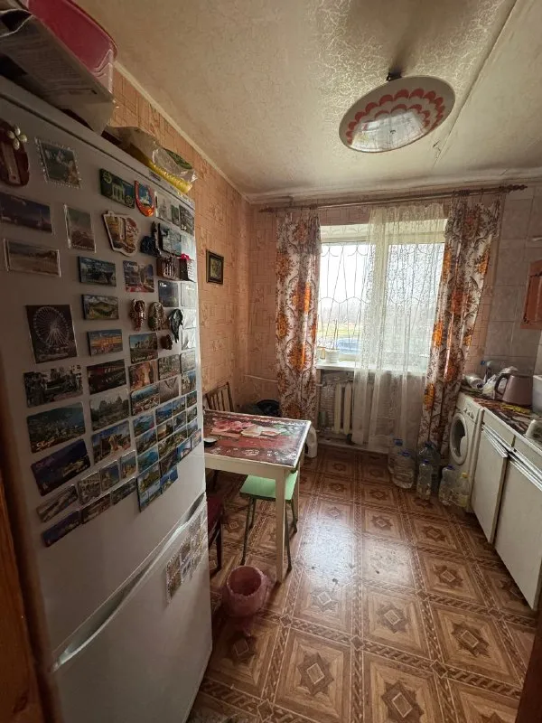 🏡Продажа трёхкомнатная квартира г. Донецк днр
🌇Кировский р-н, улица делегатская

✅Общая площадь–60 м2

✅Квартира расположена на первом этаже
🔥Собственник

💴Цена: 5🍋500.000 рублей
📞Все подробности по телефону
☎️+7(949) 494-18-60 Виталий

📨Подписаться - фотография - 7