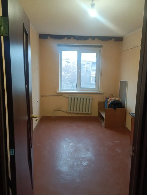 🏡Продам трёхкомнатную квартиру
🌇Г. Харцызск днр, мкрн
Металлургов, район магазина тройка

✅Этажность–4/5 жилого дома
✅Общая площадь–63 м2

✅Квартира не угловая
Дом панельный
✅Окна пластиковые
Комнаты раздельные.
📃Документы готовы
🔥Собственник

💴Цена: 3🍋200.000 рублей
☎️+7(949) 397-36-13

📨Подписаться - фотография - 2