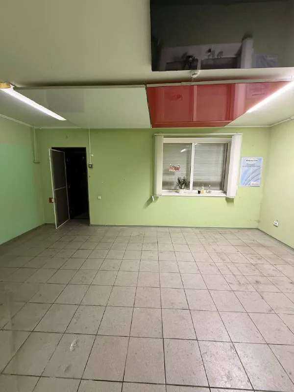 Аренда
Коммерческое помещение
Город торез, ул поповича
1 Этаж 33 квадрата
+79493813041 - фотография - 4