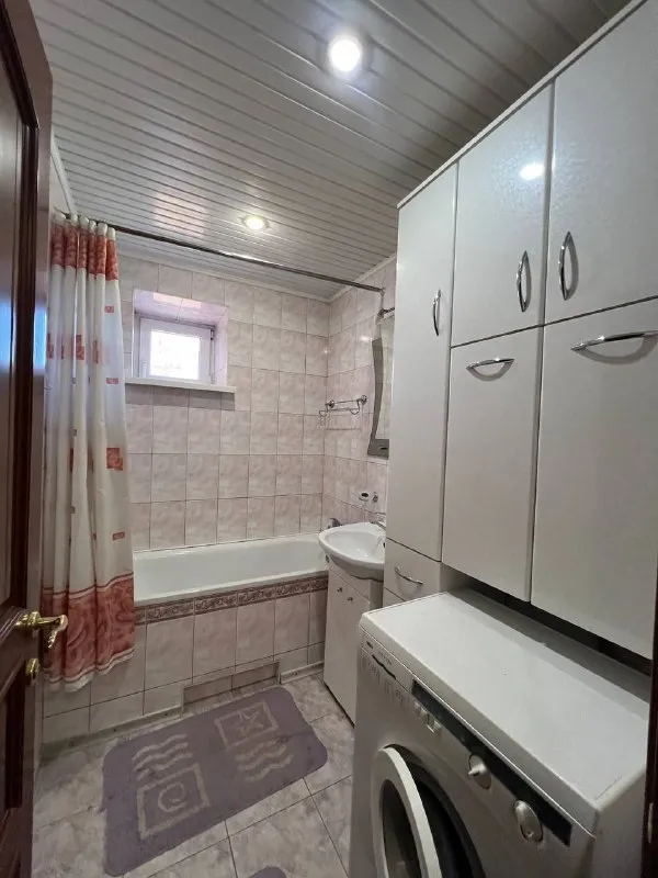 Продажа 3х комнатной квартиры
🌇Донецк в ворошиловском районе, набережная-площадь ленина, пр-т 25-летия ркка 7📍
✅Общая площадь 65 кв м
✅Комнаты раздельные
✅Большой балкон, лоджия
✅Квартира теплая
✅Этажность дома 7/10
💦Холодная и горячая вода круглосуточно
🚫Прописанных нет.
📑Документы готовы к сделке,
Собственник в донецке
✅Насыщенная инфраструктура:
- Набережная ;детские сады;
- Школы; продуктовые магазины; супермаркет
Хорошо развитая транспортная развязка в любую точку города. Остановки маршруток в шаговой доступности.
💰Цена снижена 8 000 000 ₽
📲☎️+79495138558 Виктория
Подписаться | дать объявление - фотография - 7