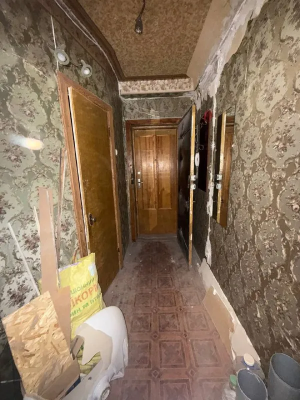 Продажа 2 комнатной квартиры

🌇Донецк, куйбышевский район, мкрн. Азотный📍

Стройте свое пространство с агентством недвижимости город
Вы мечтаете - мы реализовываем

❗️Документы готовы !
✅Площадь квартиры :48 м²,
✅Не угловая, очень тёплая!
✅ 4 Этаж из 5
💦 Вода по графику
✅ Собственник в городе
✅ Комнаты раздельные

📍В шаговой доступности:
Супермаркеты, торговые центры, рынок, салоны услуг, спортивные центры, больница и школы!

💰Стоимость 2.800.000 ₽

📲☎️ +79490370636

Подписаться | дать объявление - фотография - 1