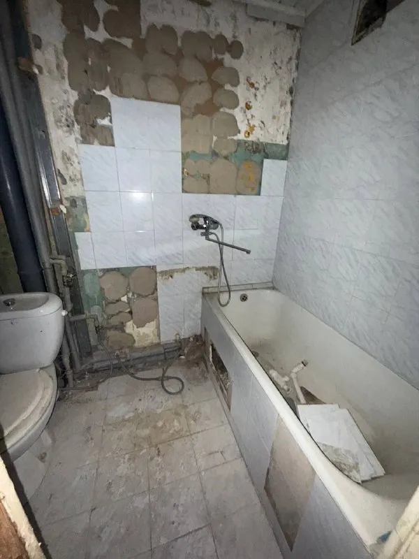 Продажа 2 комнатной квартиры

🌇Донецк, куйбышевский район, мкрн. Азотный📍

Стройте свое пространство с агентством недвижимости город
Вы мечтаете - мы реализовываем

❗️Документы готовы !
✅Площадь квартиры :48 м²,
✅Не угловая, очень тёплая!
✅ 4 Этаж из 5
💦 Вода по графику
✅ Собственник в городе
✅ Комнаты раздельные

📍В шаговой доступности:
Супермаркеты, торговые центры, рынок, салоны услуг, спортивные центры, больница и школы!

💰Стоимость 2.800.000 ₽

📲☎️ +79490370636

Подписаться | дать объявление - фотография - 6