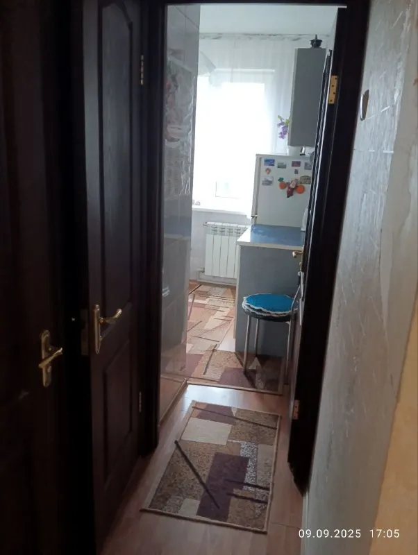 Продам 2-комнатную квартиру.
🌇Донецк, кировский р-н, семашко. 📍
✅Этажность: 5\5
✅Общая площадь 48 м2
✅Состояние жилое но требует косметического ремонта.
✅Санузел раздельный, есть балкон (застеклен), крыша обслужена.
📍Отличная инфраструктура: рядом рынок, через парк. Много магазинов. Детские сады, больничный городок, банки, аптеки, много торговых точек и др. Все в шаговой доступности.
📑Документы готовы к продаже.
💰 Цена: 2 500 000 ₽ + ан
📲☎+79494706765 Андрей ан
Подписаться | дать объявление - фотография - 6