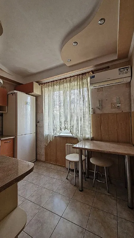 Продажа 4-х комнатной квартиры

🌇В куйбышевском р-не, г. Донецка, ул. Фомина📍

✅Площадь: 68 кв. М
✅5-Й этаж 5-ти этажного дома, есть технический этаж
💦Вода - подача по графику
📍 Удобное расположение:
В шаговой доступности 17 больница, 55 школа, магазины, остановки общественного транспорта
✅Рядом парк щербакова
Квартира отлично подойдёт для семьи — просторные комнаты, удобная планировка и развитая инфраструктура района.

💰Цена 5 950 000 ₽

📲☎️+79493582125, Марина
Ан "правильный выбор"

Подписаться | дать объявление - фотография - 6