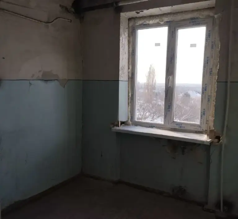 🏡Продается однокомнатная квартира на 5-этаже, общей площадью 30.5 м2
🌇Г. Енакиево днр, район блочок ул. Орджоникидзе
• Квартира под ремонт
• Были произведены работы:
Замена входной двери,
Замена окон,
Замена коммуникаций и труб,
Установка нового электросчетчика,
Нового водомера
• Крыша не течет
• Квартира расположена на южной стороне
• Долгов нет
• По жэку оплачена на 6-месяцев вперёд
📃Документы в порядке
🔥Собственник
💴Цена: 700.000 рублей
☎️+7(949) 702-64-40
📨Подписаться - фотография - 3
