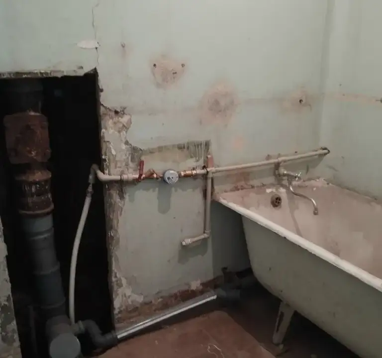 🏡Продается однокомнатная квартира на 5-этаже, общей площадью 30.5 м2
🌇Г. Енакиево днр, район блочок ул. Орджоникидзе
• Квартира под ремонт
• Были произведены работы:
Замена входной двери,
Замена окон,
Замена коммуникаций и труб,
Установка нового электросчетчика,
Нового водомера
• Крыша не течет
• Квартира расположена на южной стороне
• Долгов нет
• По жэку оплачена на 6-месяцев вперёд
📃Документы в порядке
🔥Собственник
💴Цена: 700.000 рублей
☎️+7(949) 702-64-40
📨Подписаться - фотография - 4