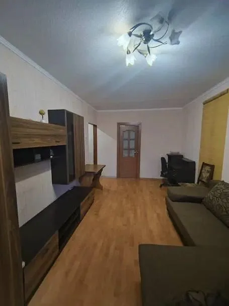 🏡Аренда трёхкомнатной квартиры в центре
🏙️Город: донецк днр
🌇Район: кировский
🗺Мкрн. Текстильщик

• Сдам квартиру в отличном состоянии для пары возможно с детьми без животных, сроком от 3-месяцев
• Лоджия застеклена, душевая кабина
• Установка бойлера в счёт аренды, вода в квартире, средний/9 этажа

💴Цена: 25.000руб +комуслуги
☎️+7(949)419-42-08

📨Подписаться - фотография - 5