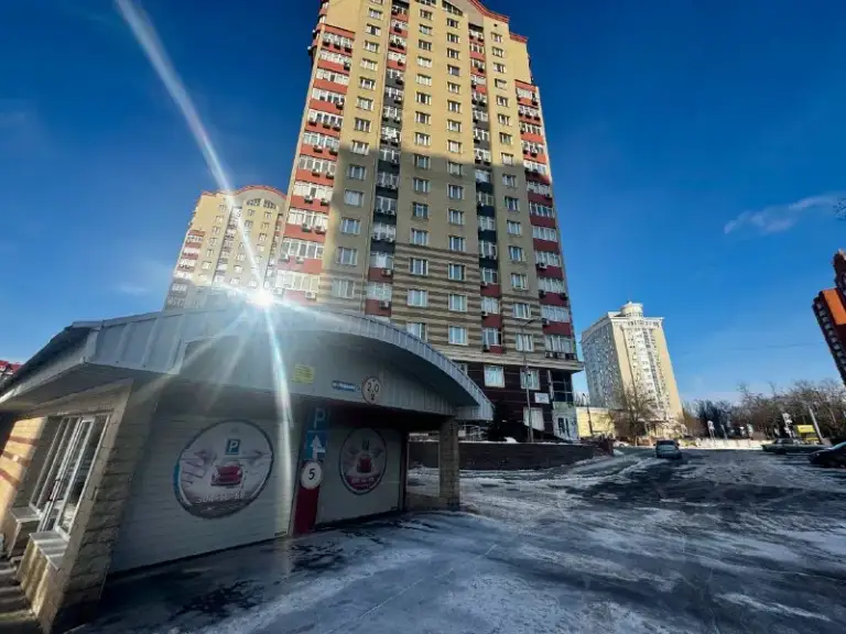 Продажа места в паркинге. Жк «центральный»❗️
📪Р-н киевский, пр. Панфилова, 21

☎️+79495131300
☎️+79495059339
Стройте свое пространство с агентством недвижимости «город».
Вы мечтаете - мы реализовываем 💫

📌Закрытая охраняемая территория
📌Подземный двухуровневый паркинг
📌Удобный проезд

Удобное расположение!
Граница киевского района с ворошиловским и куйбышевским
Быстрый доступ в любую сторону города

Стартовая стоимость 1.400.000 💸

Возможна аренда!
☎️+79495131300
☎️+79495059339 - фотография - 1