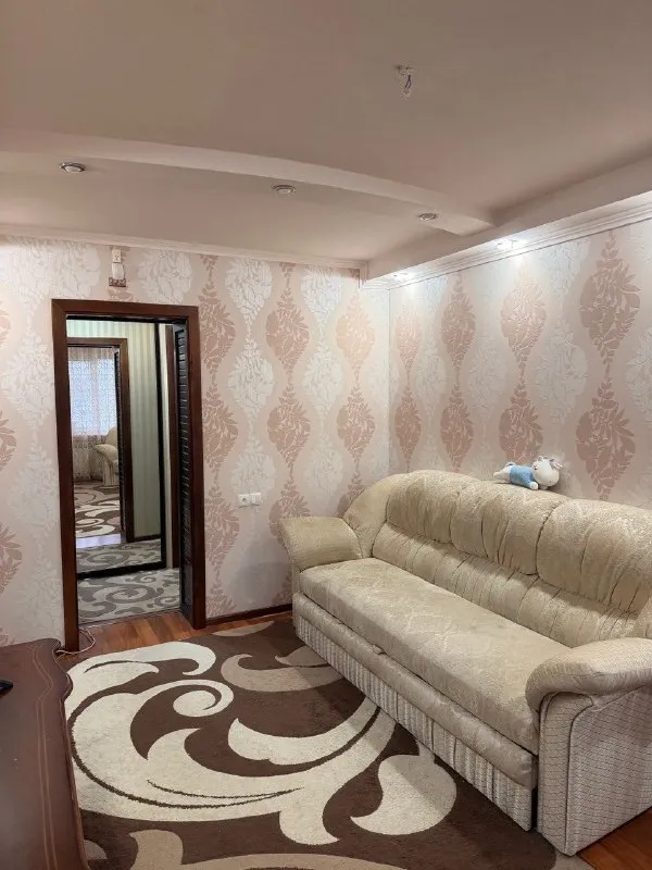 🏡Продажа двухкомнатной
Квартиры
🌇Город: харцызск днр
🗺Микрорайон черёмушки

• Рядом школа, детский садик, магазины, аптека, рынок, тц и остановка общественного транспорта
🔥Собственник

💴Цена: 5🍋000.000 рублей
‼️Торг
☎️+7(949) 508-31-98
☎️+7(949) 524-41-21

📨Подписаться - фотография - 3