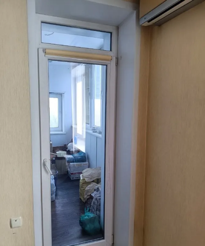 🏡Продажа трёхкомнатной квартиры
🏙️Город: донецк днр
🌇Район: куйбышевский
• Общая площадь–88 м2
• Дом кирпичный
• Все комнаты раздельные
• Квартира продаётся с мебелью и бытовой техникой
• Вода по графику
📃Документы готовы
🔥Собственник
💴Цена: 8🍋500.000 рублей
☎️+7(949) 797-36-28
📨Подписаться - фотография - 3