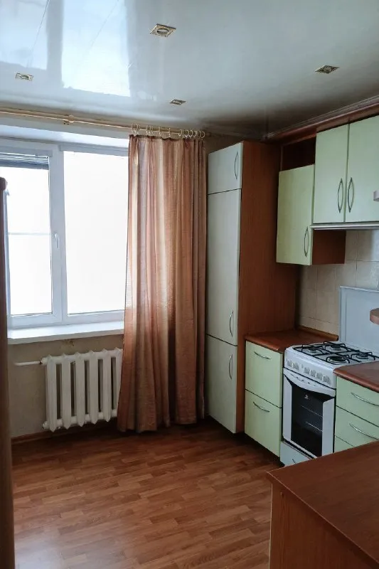 🏡Продажа трёхкомнатной квартиры
🏙️Город: донецк днр
🌇Район: куйбышевский
• Общая площадь–88 м2
• Дом кирпичный
• Все комнаты раздельные
• Квартира продаётся с мебелью и бытовой техникой
• Вода по графику
📃Документы готовы
🔥Собственник
💴Цена: 8🍋500.000 рублей
☎️+7(949) 797-36-28
📨Подписаться - фотография - 5