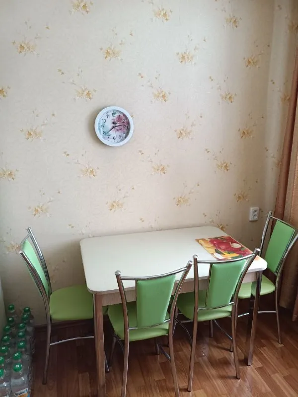 🏡Продажа трёхкомнатной квартиры
🏙️Город: донецк днр
🌇Район: куйбышевский
• Общая площадь–88 м2
• Дом кирпичный
• Все комнаты раздельные
• Квартира продаётся с мебелью и бытовой техникой
• Вода по графику
📃Документы готовы
🔥Собственник
💴Цена: 8🍋500.000 рублей
☎️+7(949) 797-36-28
📨Подписаться - фотография - 6