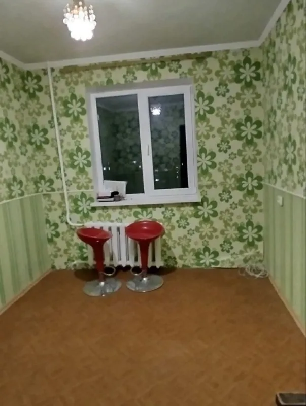 🏡Продаётся трёхкомнатная квартира
🏙️Город: харцызск днр
🗺Улица патона, 30 а

• Этажность–7/9 жилого дома
• Общая площадь–64 м2

• Квартира не угловая
• Все комнаты раздельные
• Есть утеплённая лоджия
• Рядом магазины, школа, детский садик, остановка общественного транспорта и больница
🔥Собственник

💴Цена: 3🍋000.000 рублей
☎️+7(949) 594-02-23 Ирина

Подписаться | приобрести размещение - фотография - 3