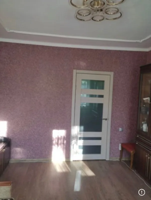 🏡Продам газифицированный дом
🏙️Город: харцызск днр
🗺Ориентир: район 5-й школы, магазин анастасия, трест
• Земельный участок 6-ть соток (приватизирован)
• Площадь дома–61м2 + пристройка к дому–31 м2
4-Ре жилые комнаты 2-две гостиные, 2-спальни, кухня, прихожая, санузел
• Окна пластиковые, дом литой, утеплен, центральная канализация, водопровод
• Канализация - пластик, имеется колодец
• Двор - бетон
• Гараж
📃Документы готовы
🔥Собственник
💴Цена: 6🍋800.000 рублей
📍Торг
☎️+7(949) 404-51-48 Вацап, телеграм
📨Подписаться - фотография - 3