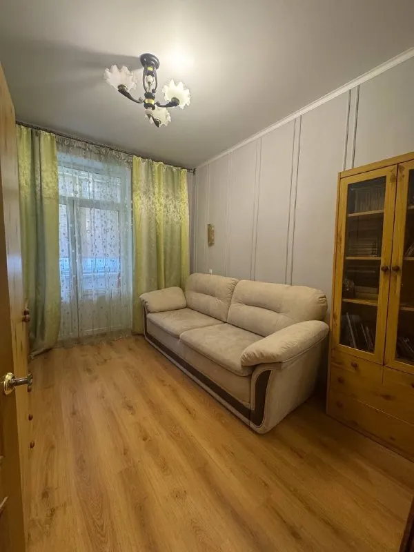 🏡Сдается 2-двухкомнатная квартира
🌇Город: донецк днр
🗺По адресу розы люксембург 25
В квартире есть всё необходимое для проживания 4-й этаж

💴Цена за месяц: 27.000 тысяч + залог
☎️+79490250689 Все вопросы по телефону.
🔥Собственник

📨Подписаться - фотография - 2
