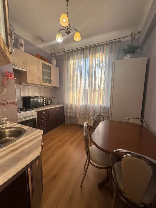 🏡Сдается 2-двухкомнатная квартира
🌇Город: донецк днр
🗺По адресу розы люксембург 25
В квартире есть всё необходимое для проживания 4-й этаж

💴Цена за месяц: 27.000 тысяч + залог
☎️+79490250689 Все вопросы по телефону.
🔥Собственник

📨Подписаться - фотография - 7