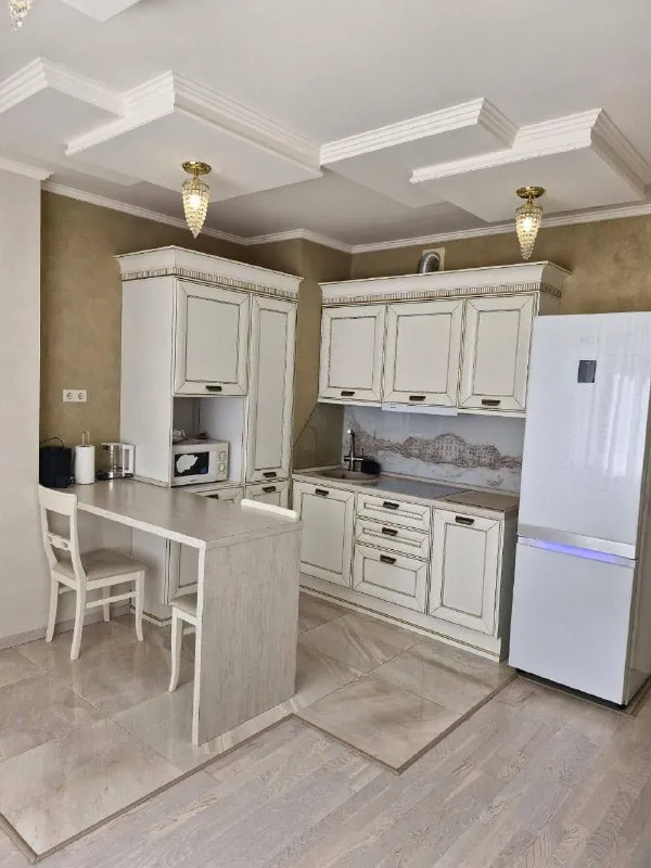 Продам трёхкомнатную квартиру
Квартира построена в новострое
🌇Город донецк, куйбышевский район, ул. Бестужева. 📌
✅Этажность 2/15ти.
✅Консьерж, 2 лифта, фойе во дворе.
✅Просторная красивая квартира, качественный ремонт.
✅Натяжные потолки.
👍Общая площадь 98,2кв. М.
✅Есть гардеробная.
✅Отлично месторасположение, детская площадка у дома, рядом дк, магазины, супермаркеты и т. Д
💰Стоимость 16 500 000 ₽
📲☎️+79494181407 Галина ан
🛫Подписаться | дать объявление
📲Наш max - фотография - 6