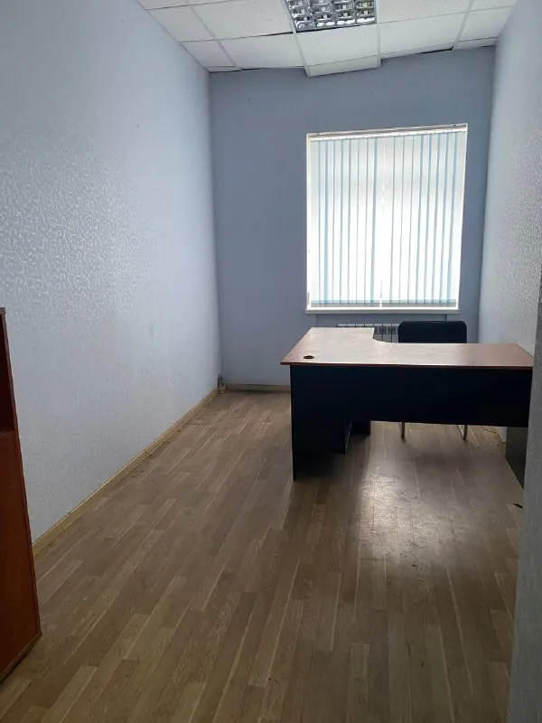 🏡Аренда офисных помещений
В донецке
🏙️Город: донецк днр
🌇Район: куйбышевский
Панфилова-куйбышева
• Сдам помещение свободного назначения общей площадью 255 м2
• Кабинетная система, несколько входов:
• 2-Два санузла, кондиционирование, водоснабжение, отопление
• 2-Два кабинета руководителя, приемная/ресепшен
• 5-Ть офисных помещений, подсобное помещение
• Частично мебель.
💴Цена: 200.000руб + счётчики
☎️+79494194208
📨Подписаться - фотография - 2