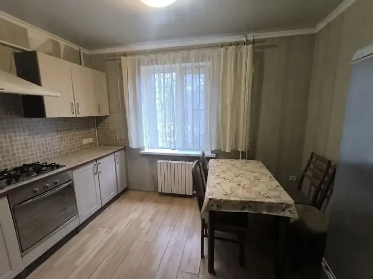 Продаётся крупногабаритная однокомнатная квартира

🌇Донецк, киевском районе, донецк-сити / ул. Челюскинцев📌

Стройте свое пространство с агентством недвижимости город.
Вы мечтаете - мы реализовываем💫

📑Документы готовы к сделке
✅Общая площадь 33 кв. М
✅1-Й этаж из 10.
✅Цоколь высокий.
💦Вода согласно графику.
💰Стоимость 3 400 000 ₽ - торг

📲☎️ +79495138558

🛫Подписаться  |  дать объявление
📲Наш max - фотография - 2