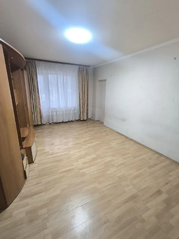 Продаётся крупногабаритная однокомнатная квартира

🌇Донецк, киевском районе, донецк-сити / ул. Челюскинцев📌

Стройте свое пространство с агентством недвижимости город.
Вы мечтаете - мы реализовываем💫

📑Документы готовы к сделке
✅Общая площадь 33 кв. М
✅1-Й этаж из 10.
✅Цоколь высокий.
💦Вода согласно графику.
💰Стоимость 3 400 000 ₽ - торг

📲☎️ +79495138558

🛫Подписаться  |  дать объявление
📲Наш max - фотография - 5