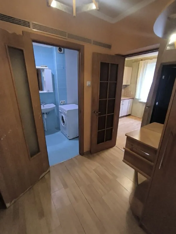 Продаётся крупногабаритная однокомнатная квартира

🌇Донецк, киевском районе, донецк-сити / ул. Челюскинцев📌

Стройте свое пространство с агентством недвижимости город.
Вы мечтаете - мы реализовываем💫

📑Документы готовы к сделке
✅Общая площадь 33 кв. М
✅1-Й этаж из 10.
✅Цоколь высокий.
💦Вода согласно графику.
💰Стоимость 3 400 000 ₽ - торг

📲☎️ +79495138558

🛫Подписаться  |  дать объявление
📲Наш max - фотография - 6
