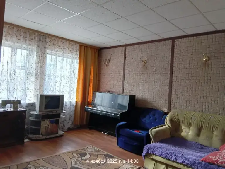 Продам 2х этажный дом на 29 шахте (ориентир ул. Победителей / заборовского), 126м. Кв. , три спальни и зал, камин. Кухня 15м. Кв. Удобства. Три балкона, зимний сад. Котел парапетный (твердотопливный длительного горения). Три входа в дом. Гараж. Участок 8 соток. Яма. Два заезда во двор (двое ворот). Цена 4 100 000руб. Без торга. .. Ан анна
+7 949 470 04 83 (Феникс)
+7 949 796 89 69 (Миранда) - фотография - 8