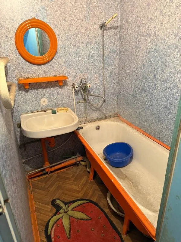 🏡Продажа 1-однокомнатной квартиры
🌇Город: донецк днр
🏙️Район: киевский
🗺Ориентир: ветка
• Этажность–7/9 жилого дома
• Общая площадь–36 м2
• Жилая–19 м2
• Кухня–7 м2
• Квартира под ремонт
• Документы готовы
🔥Собственник
💴Цена: 2🍋000.000 рублей
☎️+7(949) 388-67-16
📨Подписаться - фотография - 7