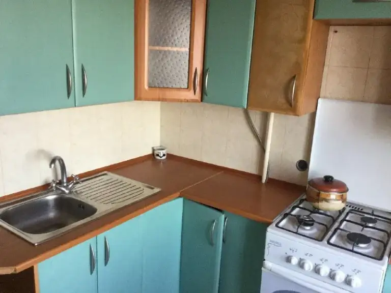 🏡Продаётся 2-двухкомнатная квартира
🌇Город: донецк днр
🏙️Район: кировский
🗺Микрорайон широкий, улица шутова

• Общая площадь–50 м2

• Документы готовы
🔥Собственник

💴Цена: 6.🍋900.000 рублей
☎️+7(949) 413-30-35

📨Подписаться - фотография - 7