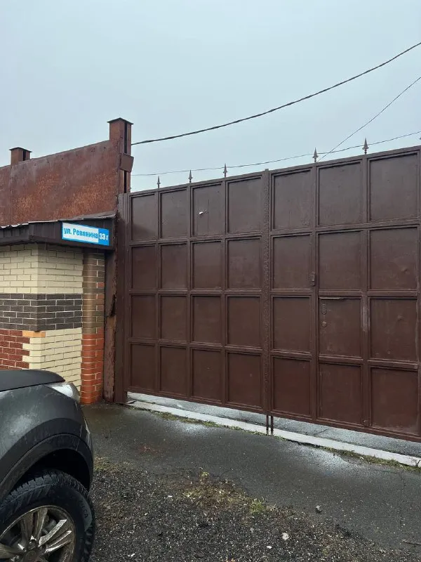 Срочно продается база ❗️

🌇Город донецк, петровский район, улица ревякина 33г📌

✅Производственного назначения, отдельно стоящее здание, огорожено бетонным забором.
✅Помещение 200м кв. , имеет 50м кв. Холодильной установки, офисные помещения, складское помещение.
💦Своя скважина, центральная канализация
⚡Электричество 50 киловатт+, интернет, видеонаблюдение, пожарная сигнализация проведены.
✅Евро ремонт.
💰Цена: 21.000.000 ₽, торг есть.

Телефон для связи:
📲☎️+79493614623 Сергей.

🛫Подписаться  |  дать объявление
📲Наш max - фотография - 10