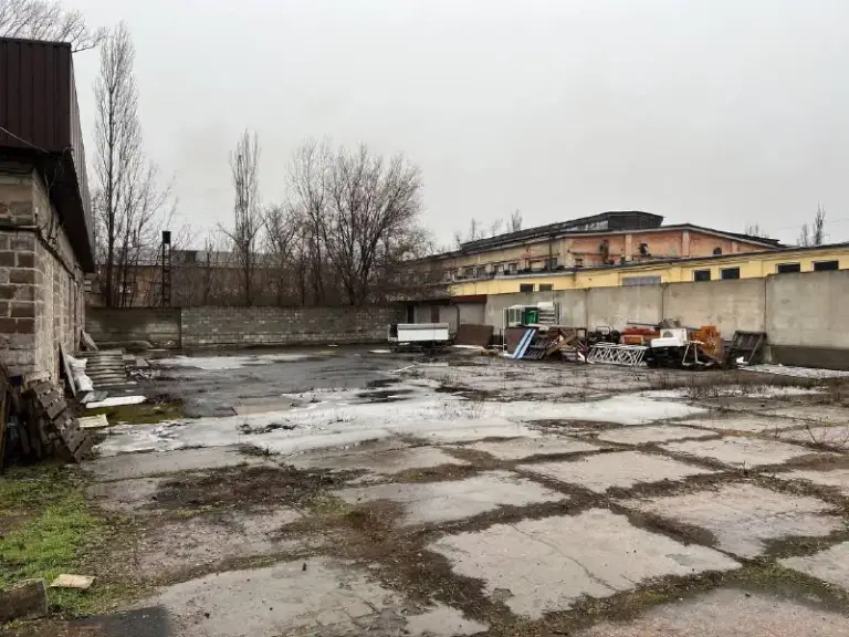 Срочно продается база ❗️

🌇Город донецк, петровский район, улица ревякина 33г📌

✅Производственного назначения, отдельно стоящее здание, огорожено бетонным забором.
✅Помещение 200м кв. , имеет 50м кв. Холодильной установки, офисные помещения, складское помещение.
💦Своя скважина, центральная канализация
⚡Электричество 50 киловатт+, интернет, видеонаблюдение, пожарная сигнализация проведены.
✅Евро ремонт.
💰Цена: 21.000.000 ₽, торг есть.

Телефон для связи:
📲☎️+79493614623 Сергей.

🛫Подписаться  |  дать объявление
📲Наш max - фотография - 2